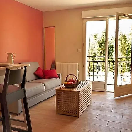 Revigora Aparthotel